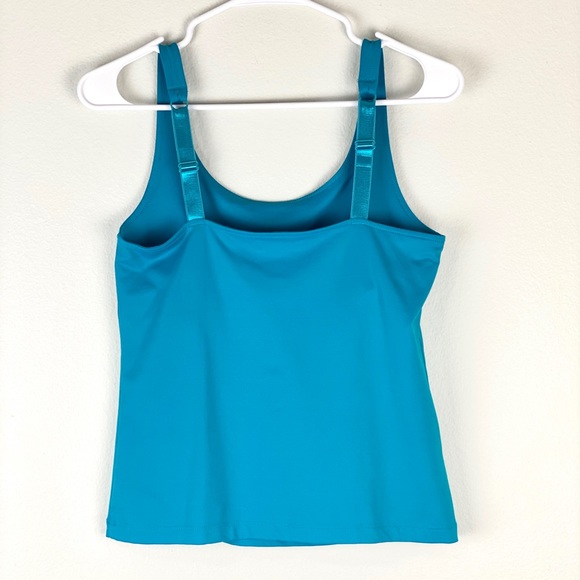 Chico’s, Cami Adjustable Straps Builtin Bra Aqua Blue Size 0 or Sm NWOT - Picture 5 of 9